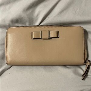 Coach Elegant Tan Women's Wallet